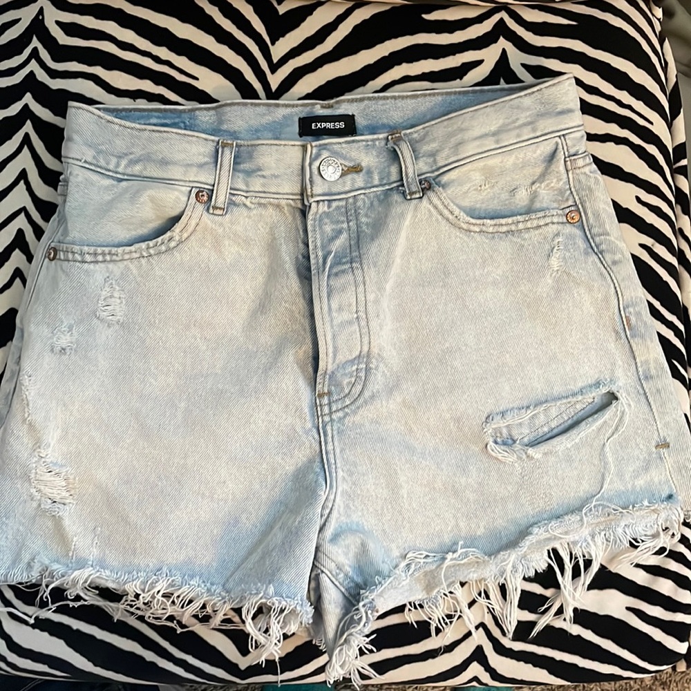 Express super high rise Mom shorts